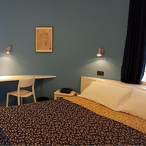 Double or Twin Room Sea View